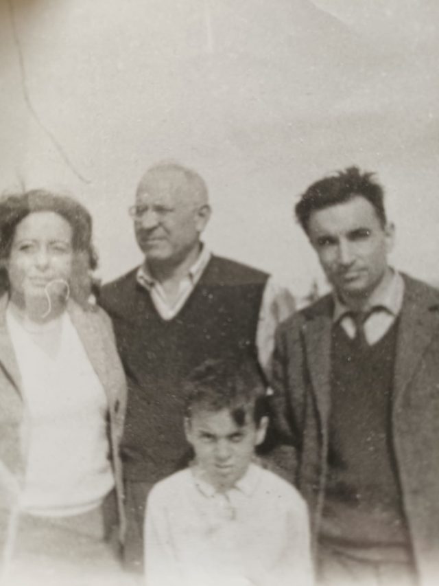 Marie-Rose et Baptiste Pereto, Jacques Salort et son fils Georges.