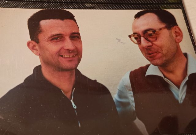 A gauche, Robert Manaranche et René Justrabo (camp de Lodi)